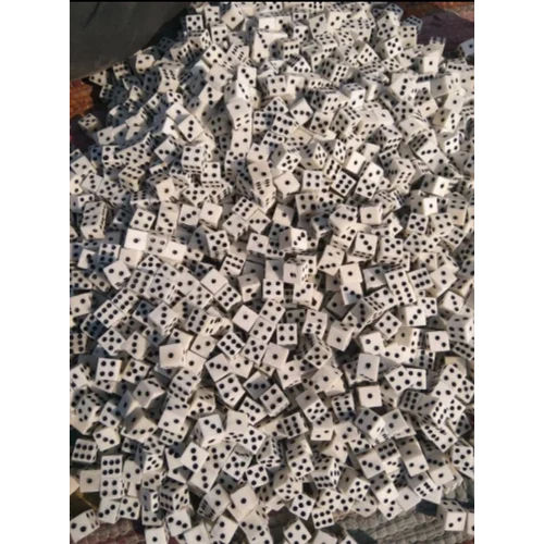 Bone Ludo Dice Size: Different Sizes Available