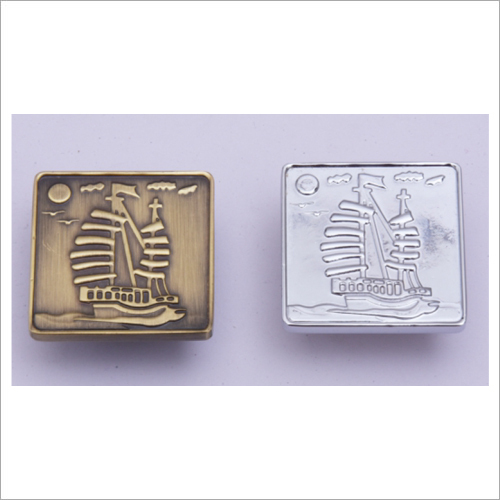 Goolden Cabinet Knob