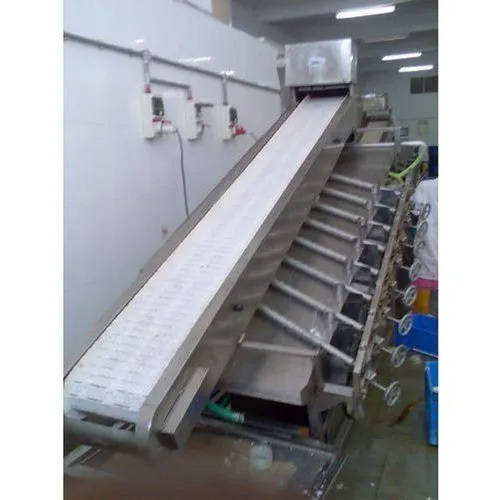 स्टेनलेस स्टील फिश ग्रेडिंग कन्वेयर