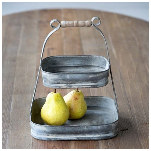 फलों की टोकरी