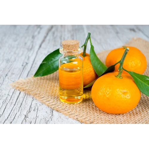 Mandarin Aroma Essential Oil - 100% Herbal Extract | All Age Group, 3 Year Shelf Life, Cool & Dry Storage