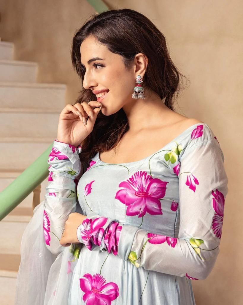 Flower Maxi Gown With Dupatta - Georgette Fabric, Size S-xxl, Flare Sleeves, Printed Pattern, Daily Wear