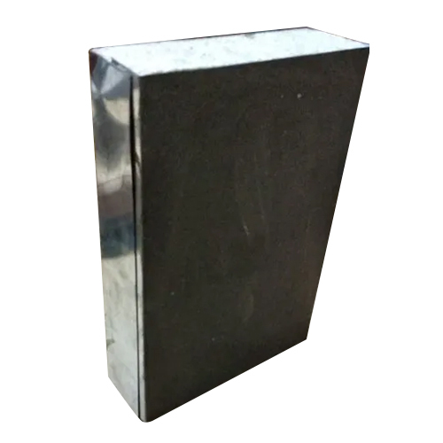 स्टील इंसुलेटेड सैंडविच पैनल्स