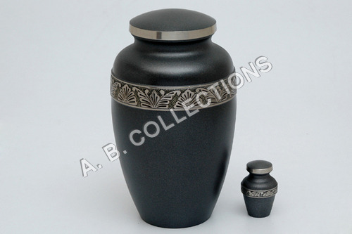 Black Mat Silver Engraved Band Metal Classic Urn