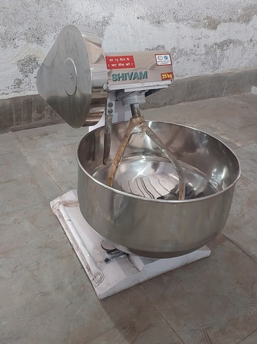 अर्ध स्वचालित आटा केनेडर मशीन