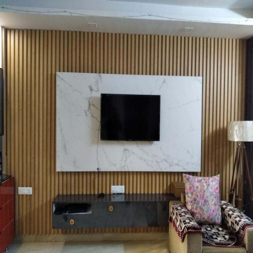 डब्ल्यूपीसी वॉल लौवर्स