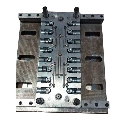 Steel Upvc T Injection Moulding Dies