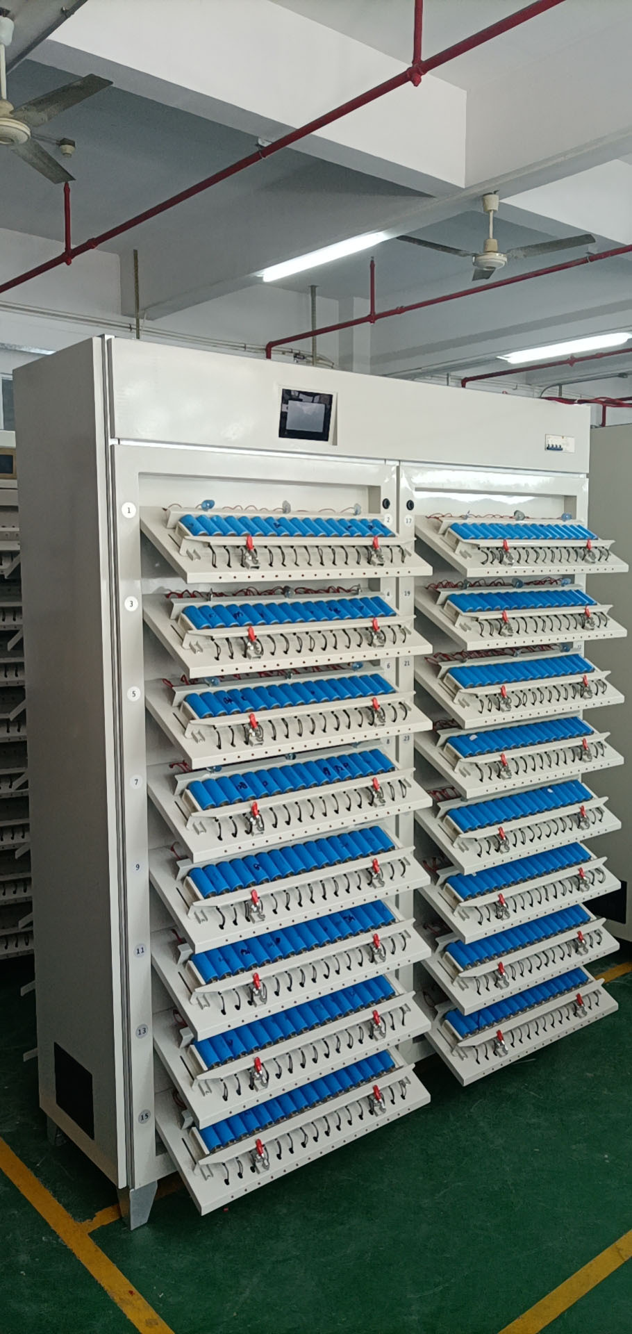 Cylindrical Cell Charge And Discharge Analyzer Application: Battery Industry