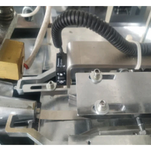 Stainless Steel 2000x1000x1700 Mm Automatic Paper Cup Making Machine