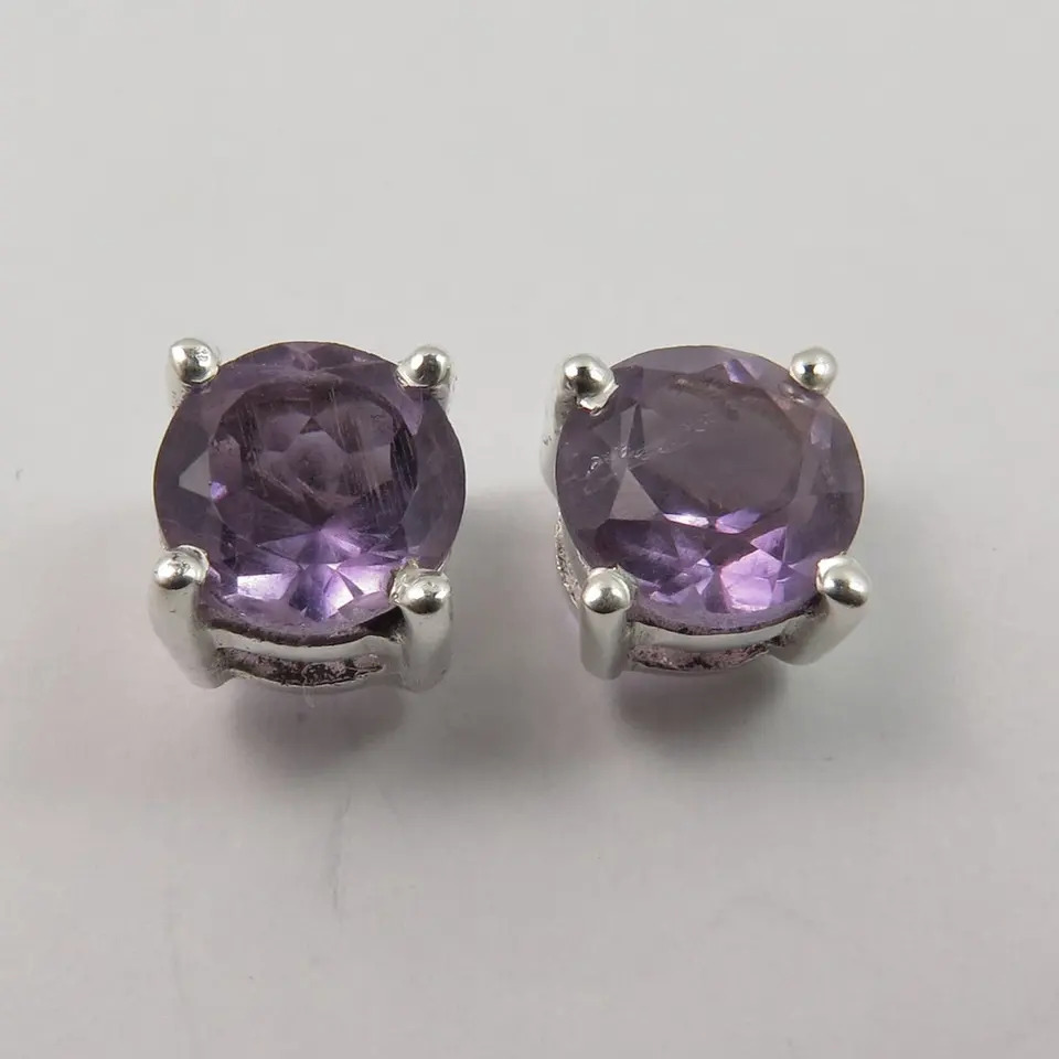 925 Sterling Silver Beautiful Amethyst Round Shape Stud Earrings Gender: Women