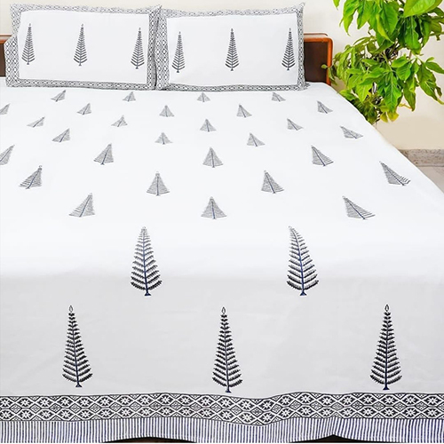 2 पिलो कवर के साथ वॉशेबल हैंड ब्लॉक प्रिंटेड बेडशीट