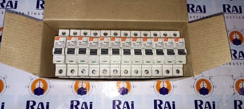 व्हाइट लेफ्टिनेंट 32a Sp Mcb