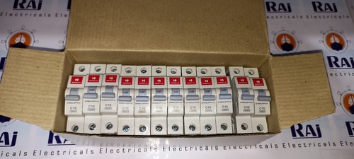White Havells 10a Sp Mcb