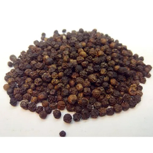 ताजा साबुत काली मिर्च