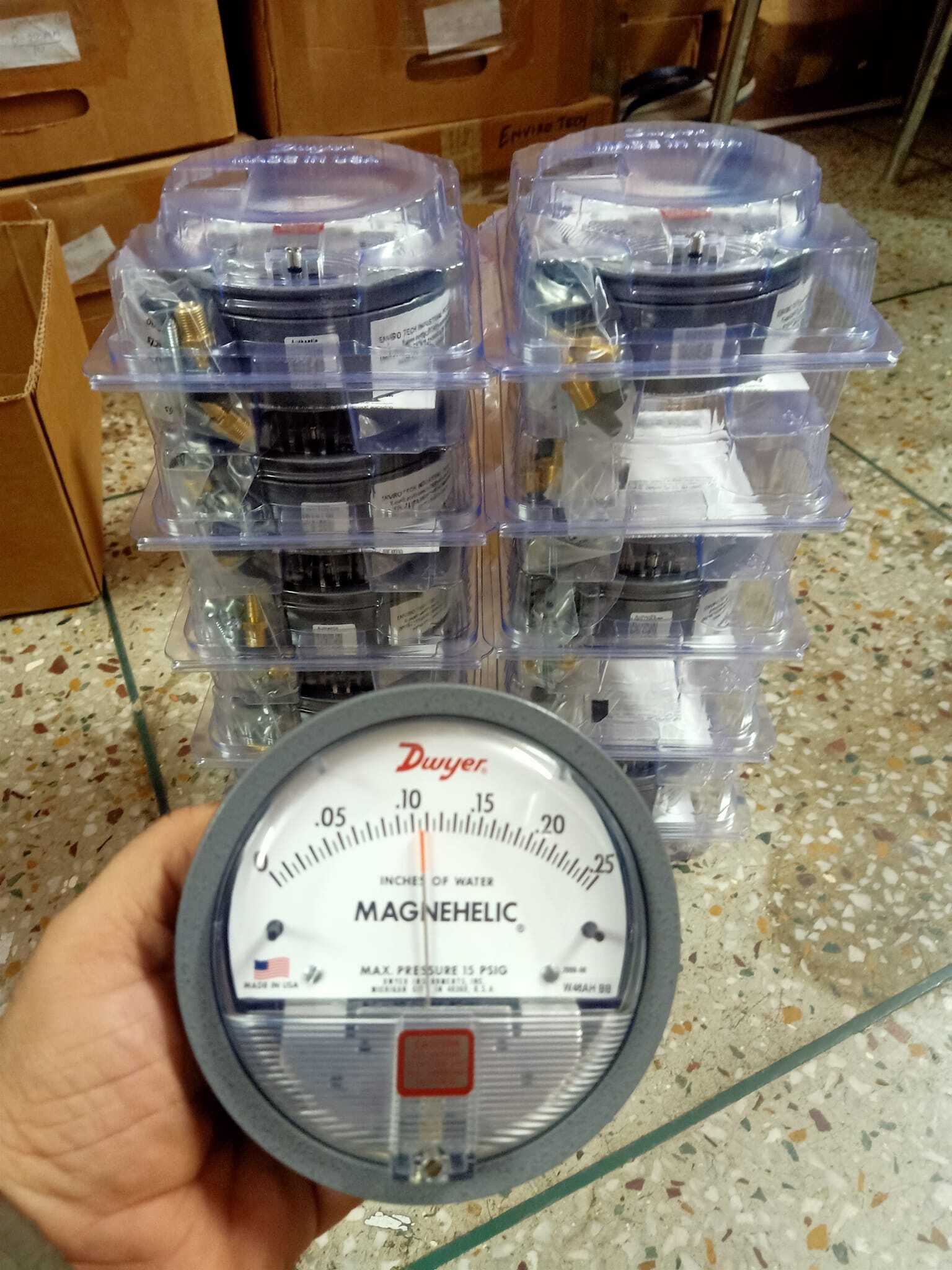 Dwyer Magnehelic Gauge Distributor In Thiruvananthapuram Kerala India Accuracy: A 2% (-Ha Model A 1) Of Fs (A 3% (-Ha A 1.5%) On -0