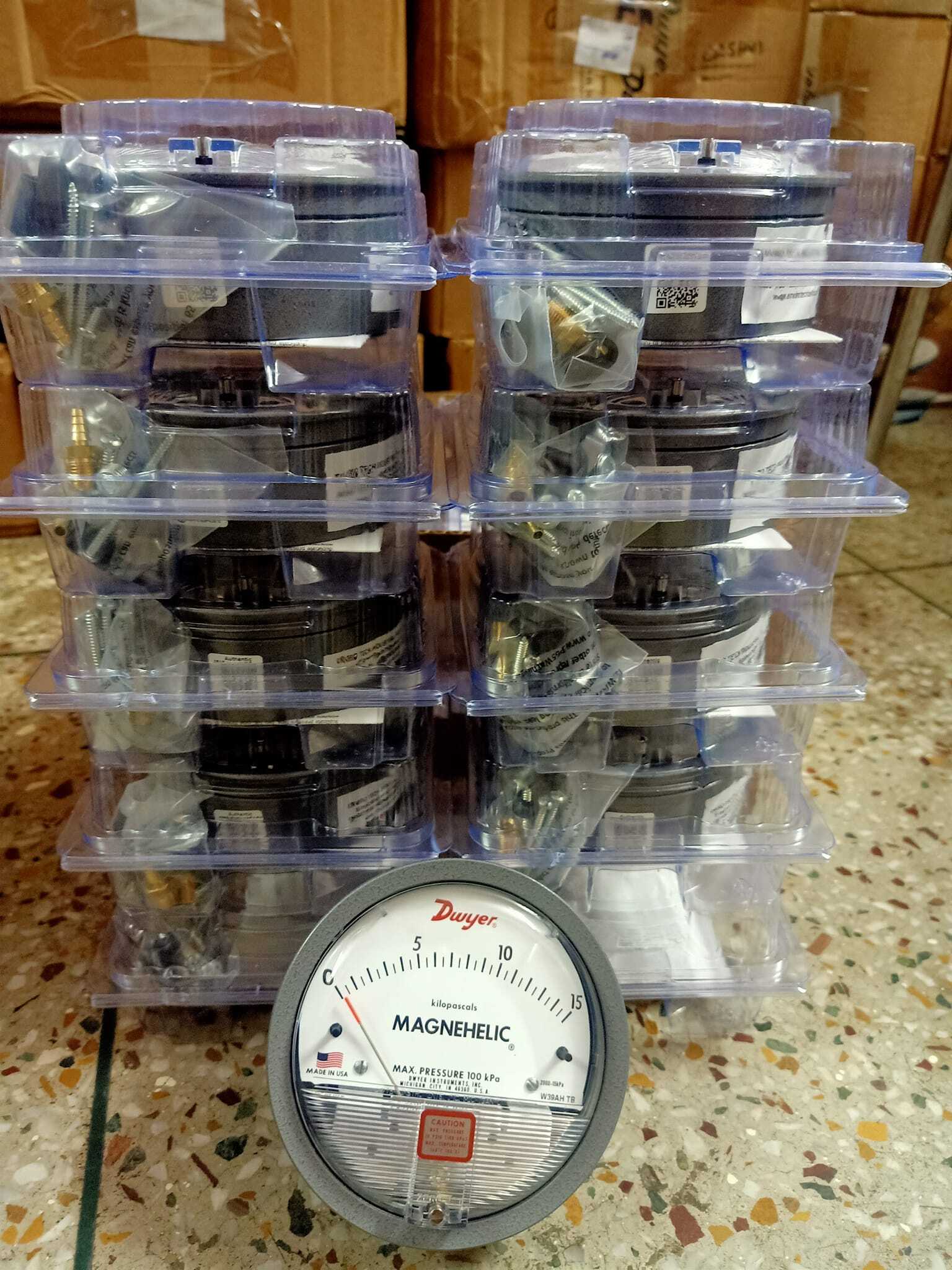 Dwyer Magnehelic Gauge Distributor In Thiruvananthapuram Kerala India Accuracy: A 2% (-Ha Model A 1) Of Fs (A 3% (-Ha A 1.5%) On -0