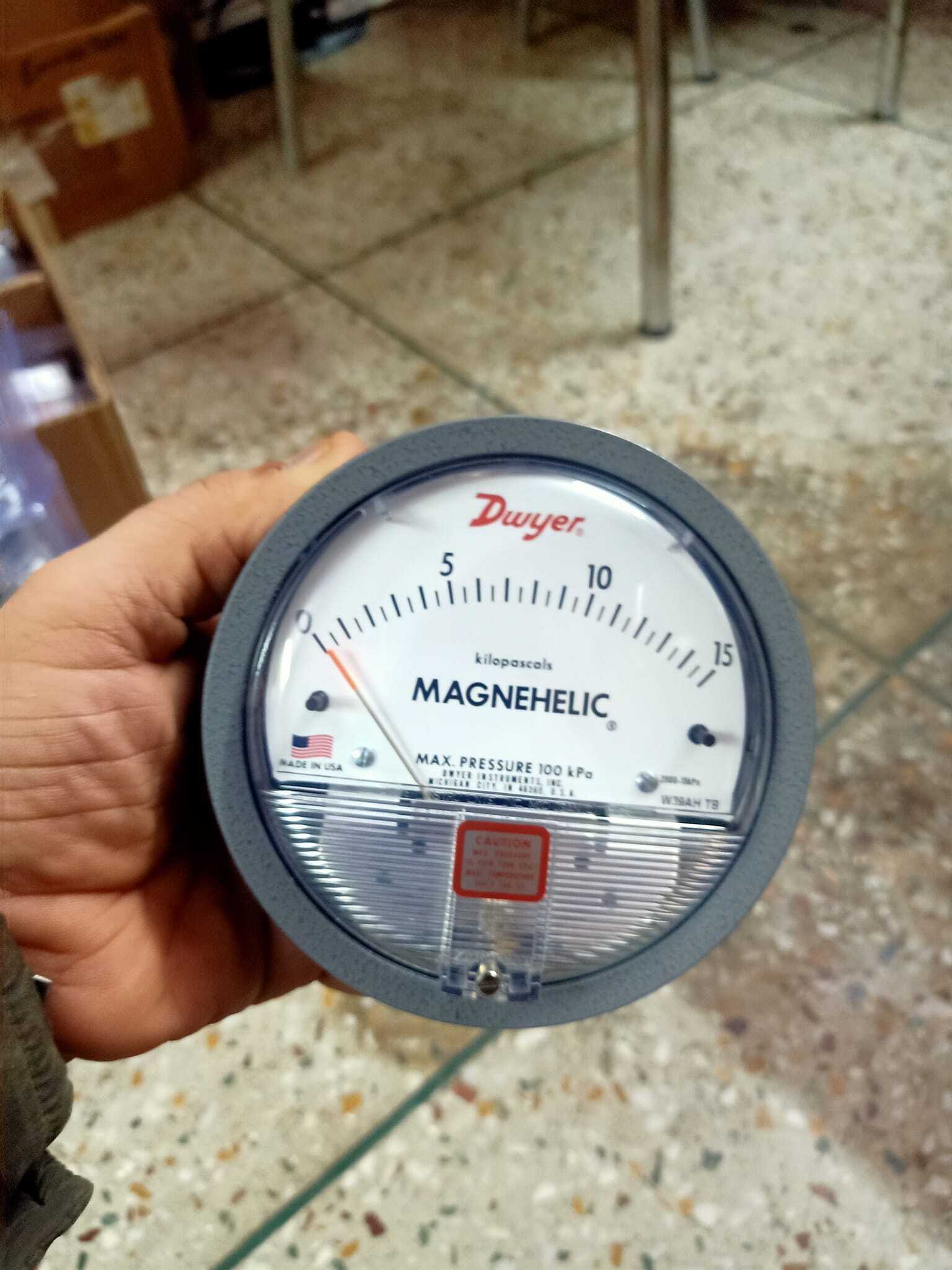 Dwyer Magnehelic Gauge Distributor In Thiruvananthapuram Kerala India Accuracy: A 2% (-Ha Model A 1) Of Fs (A 3% (-Ha A 1.5%) On -0