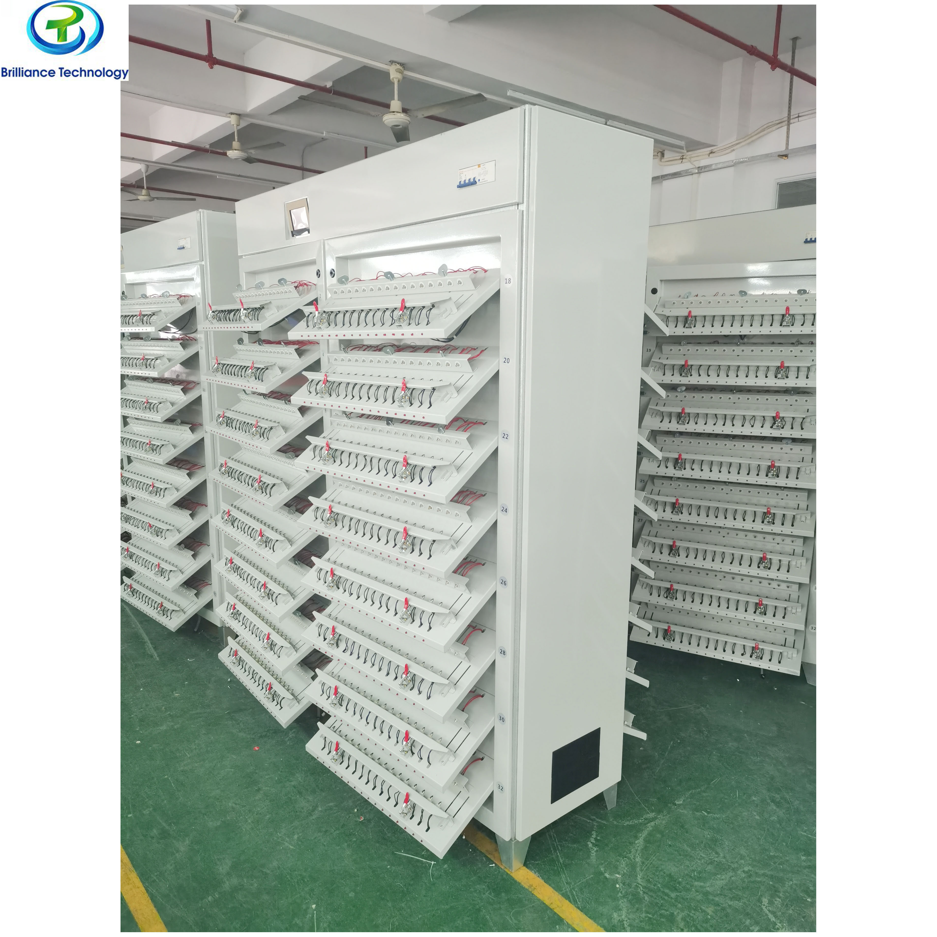 Gray Prismatic Battery Tester Battery Cycle Balancing Machine