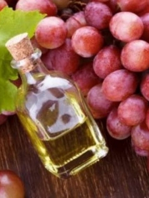 अंगूर के फलों के तेल की सामग्री: हर्बल अर्क