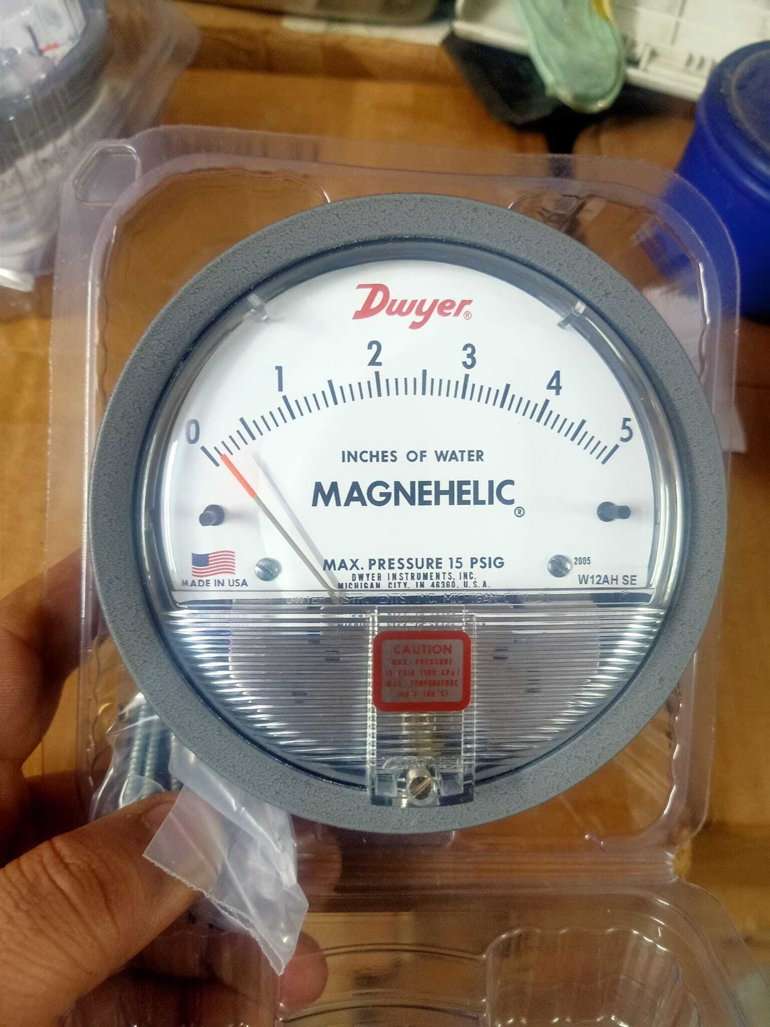 Dwyer Magnehelic Gauge For Nalgonda Telangana Accuracy: A 2% (-Ha Model A 1) Of Fs (A 3% (-Ha A 1.5%) On -0
