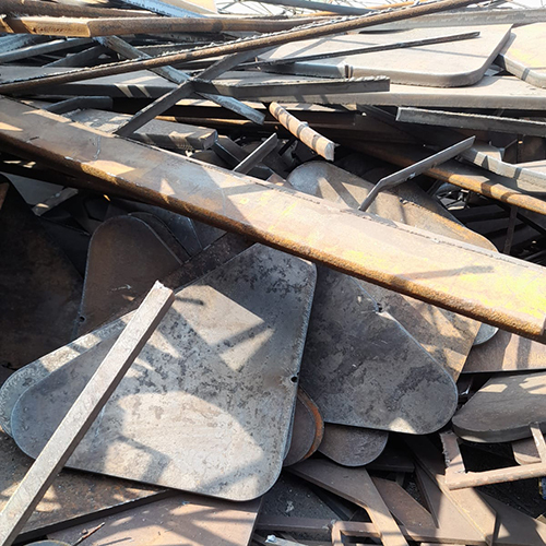 Aluminium Casting Scrap - Alloy Material, Size As Per Requirement, Black Color - New Condition, Suitable for Various Applications