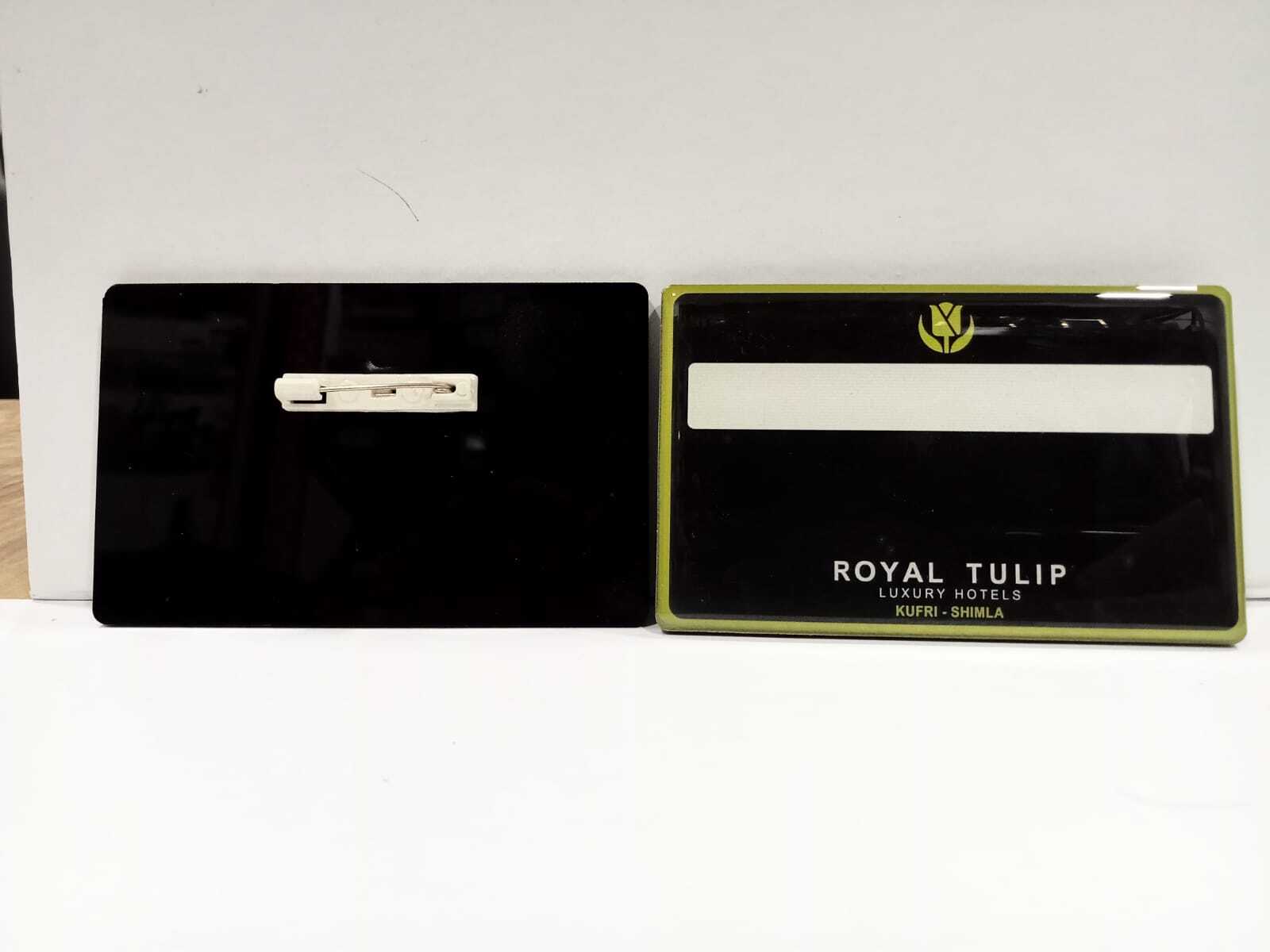 Printed Golden Badge - Customized Golden Acrylic, High Gloss Finish, Round Shape, Pin Type | Logo Style: Custom Design, Pattern: Printed