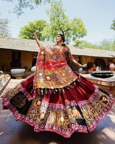 महिलाओं के लिए धोने योग्य घाघरा चोली