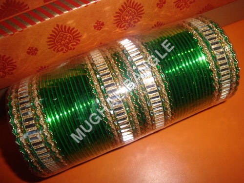 डिजाइनर बांगल सेट