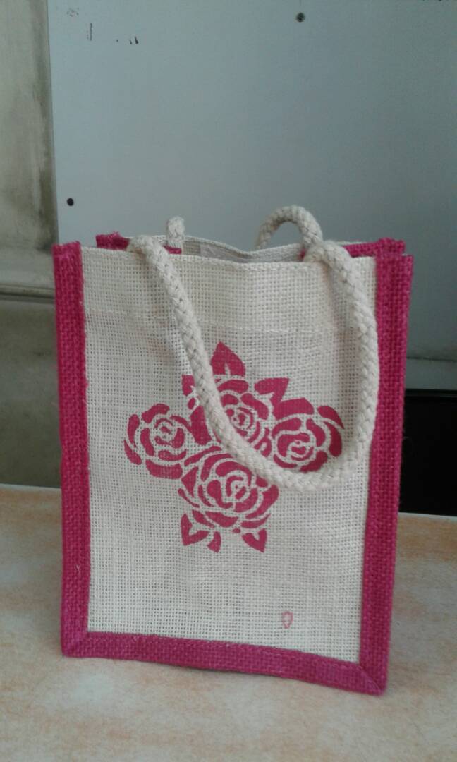 Jute Carry Bag - Customizable Jute Material, Various Sizes & Colors, Vest Handle, Ideal For Shopping, Advertising, Gifts, And Promotions