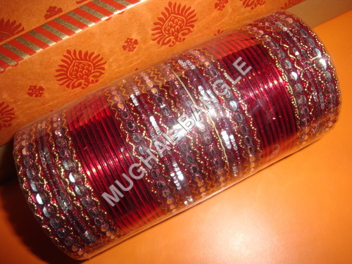 धातु की चूड़ी