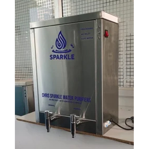 होम वाटर प्यूरीफायर इंस्टॉलेशन टाइप: कैबिनेट टाइप