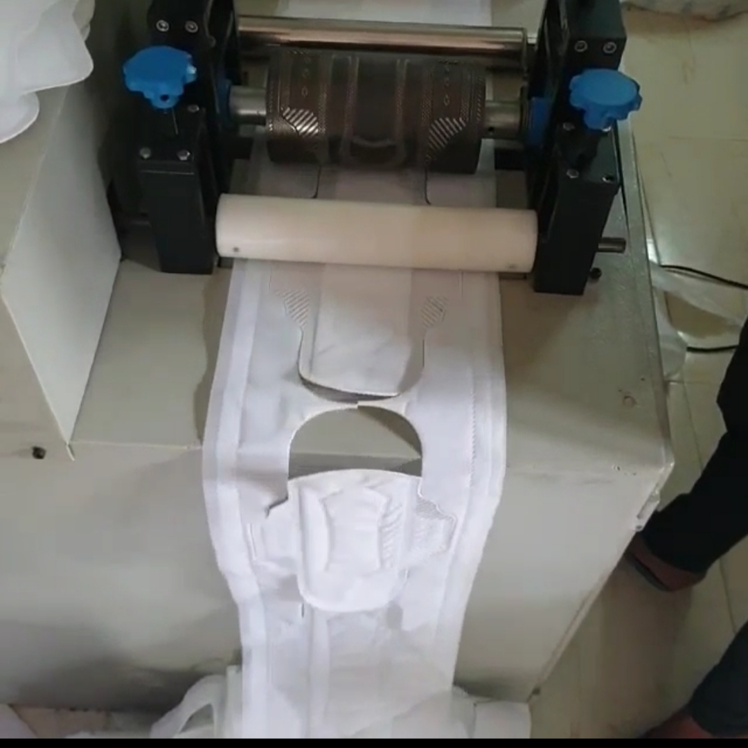 Ultra Sonic Sanitary Napkin Machine