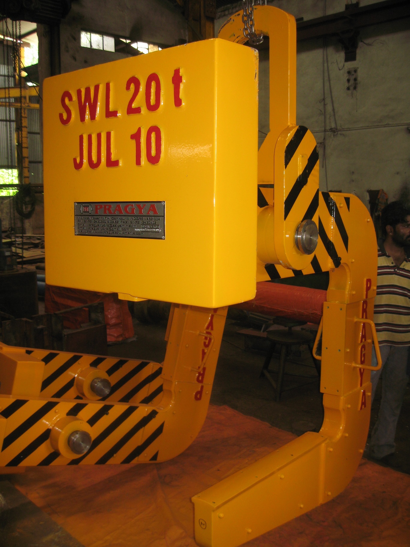Yellow C Hook Lifter