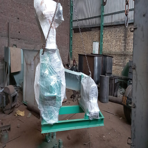 Hammer Machine Poultry Feed - Automatic Grade: Automatic