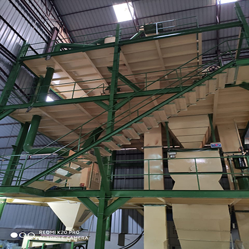 Poultry Feed Plant - Mild Steel, 500 Kg Capacity, 5 T/hr Production | Automatic Grade, Electric Drive, Human Machine Interface Control