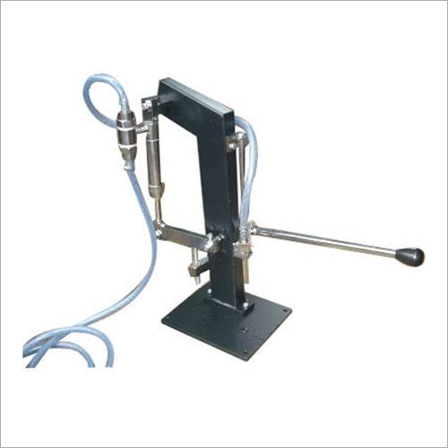 Hand Operated Liquid Filling Machine - Application: Food