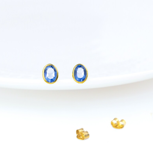 Kyanite Quartz Gemstone Oval Shape 8x12mm Gold Vermeil Bezel Stud - Jewelry Type: Earrings