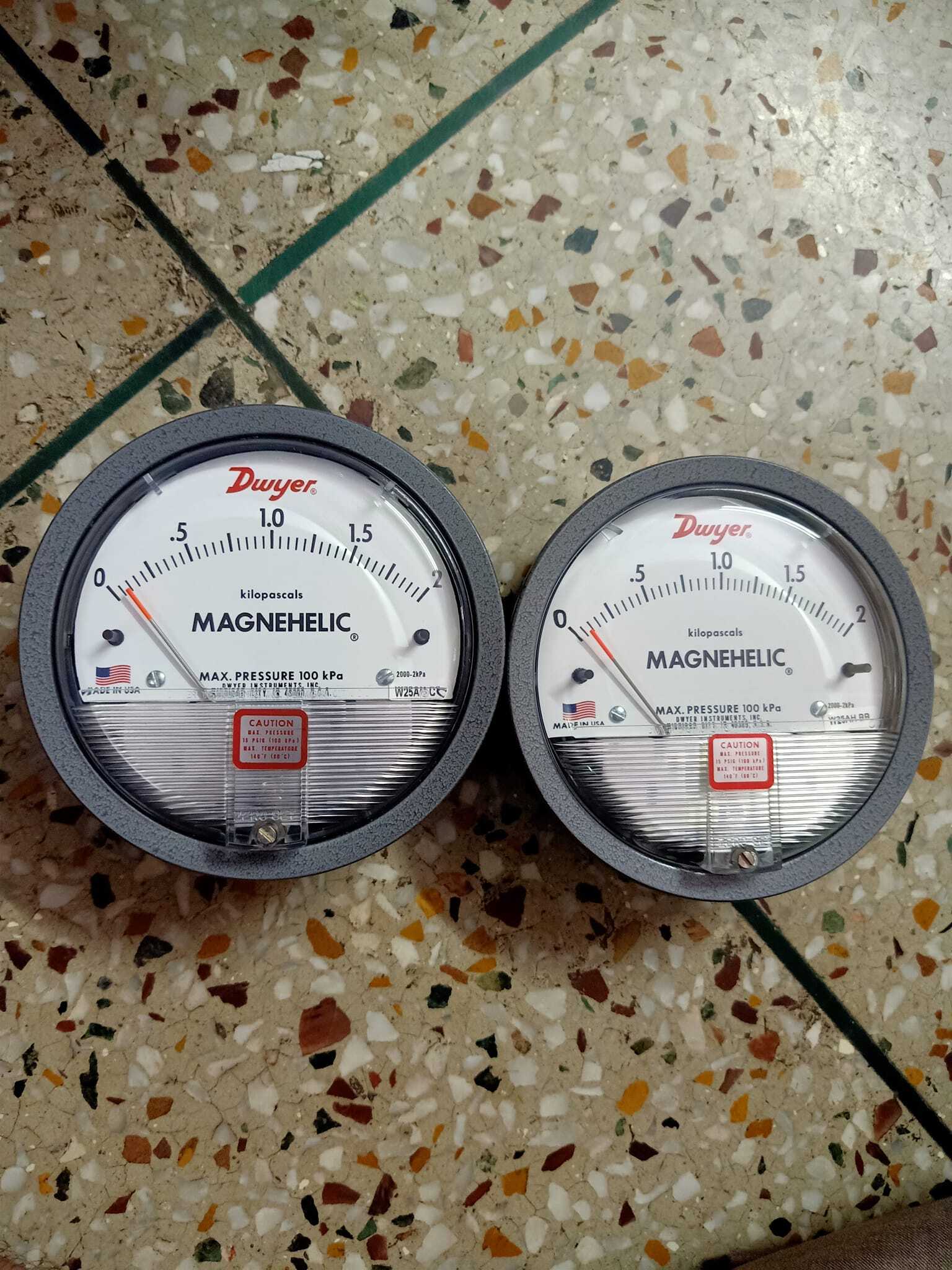 Dwyer Magnehelic Gauge Distributor For Dhanbad Jharkhand Accuracy: A 2% (-Ha Model A 1) Of Fs (A 3% (-Ha A 1.5%) On -0