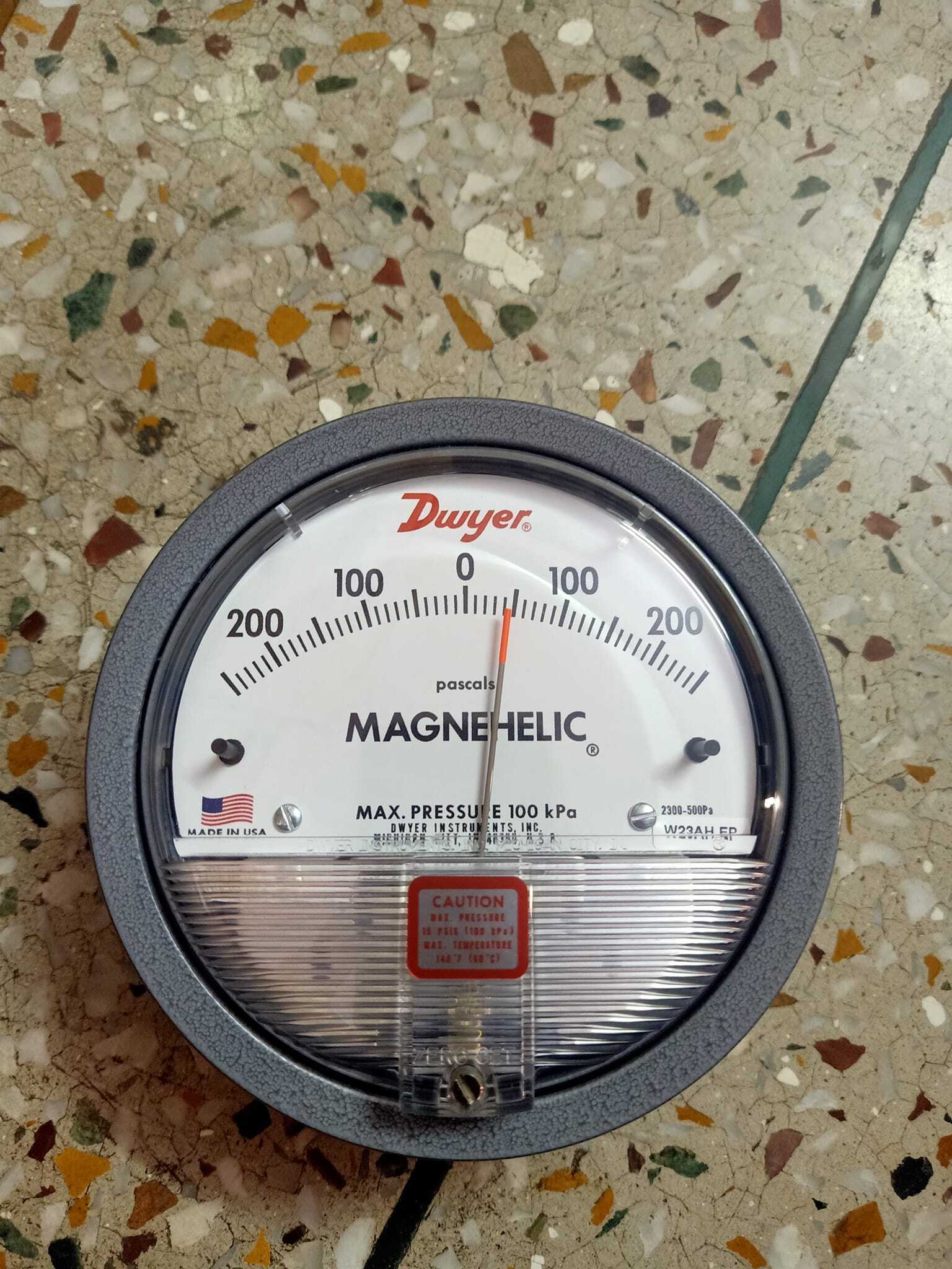 Dwyer Magnehelic Gauge Distributor For Dhanbad Jharkhand Accuracy: A 2% (-Ha Model A 1) Of Fs (A 3% (-Ha A 1.5%) On -0