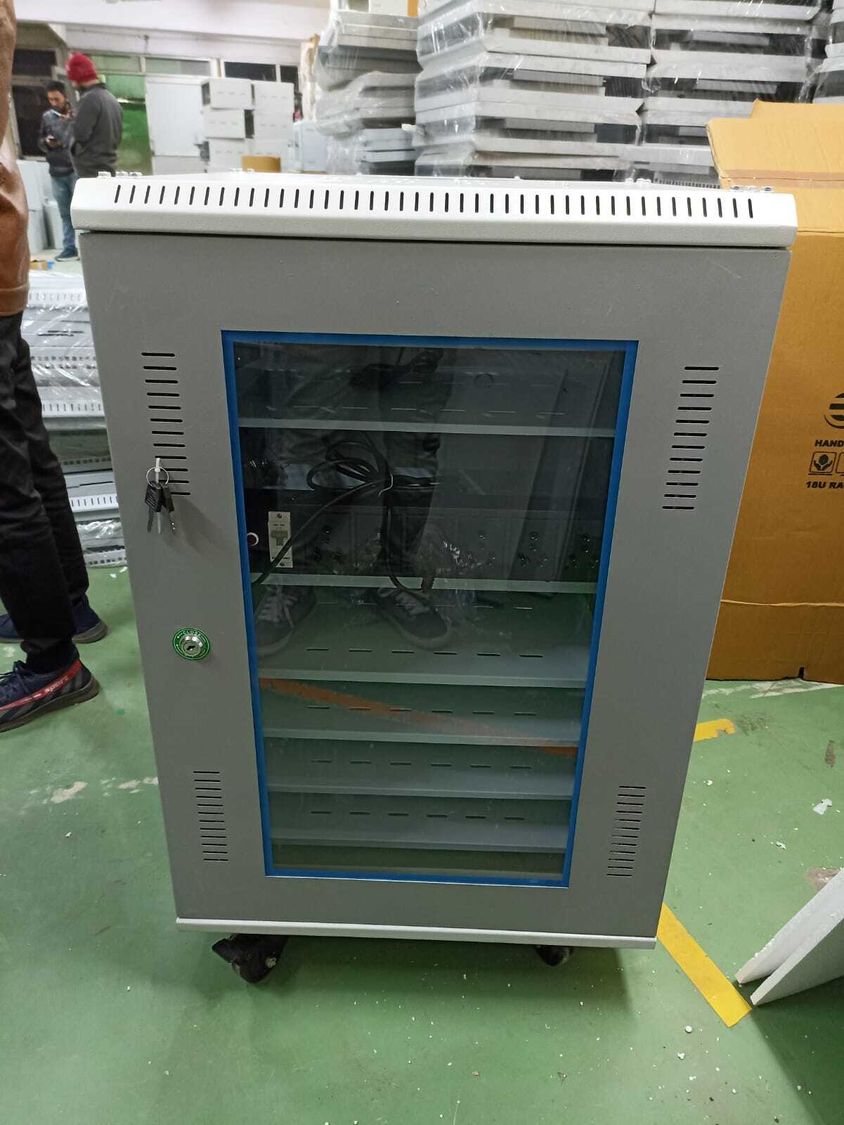 Floor Standing 18u Width 600mm Depth 600mm Networking Rack Build By Tarkus - Capacity: 60 Kg/day