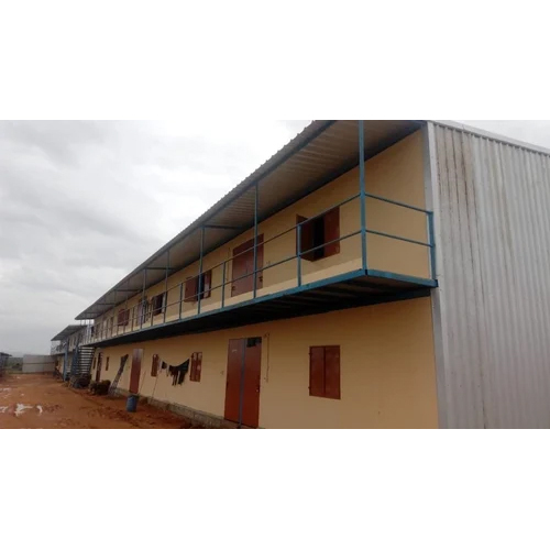 व्हाइट प्रीफैब्रिकेटेड लेबर बिल्डिंग