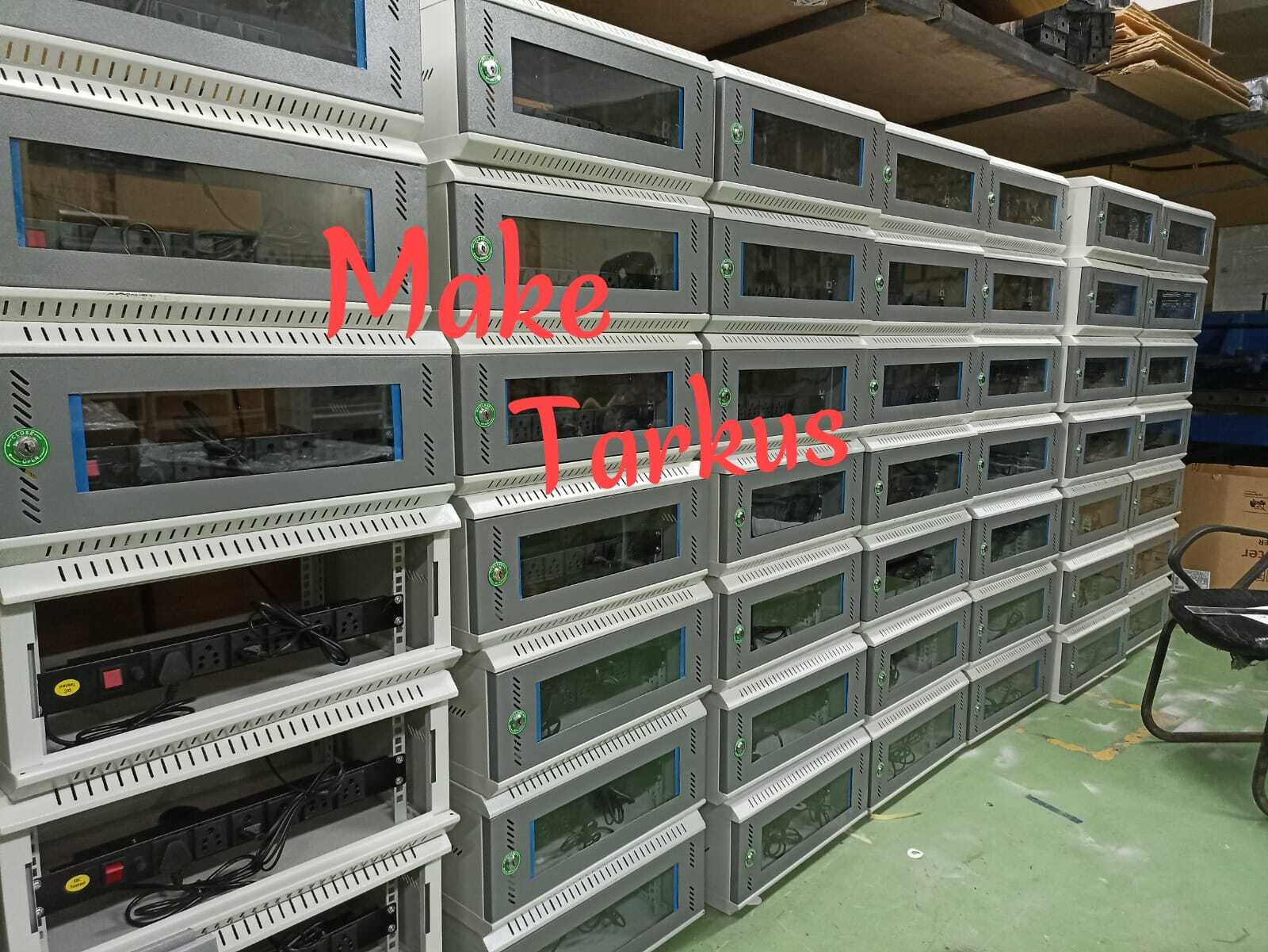 Wall Mount 4u Dvr Cctv Networking Rack By Tarkus Technologies - Capacity: 25 Kg/day