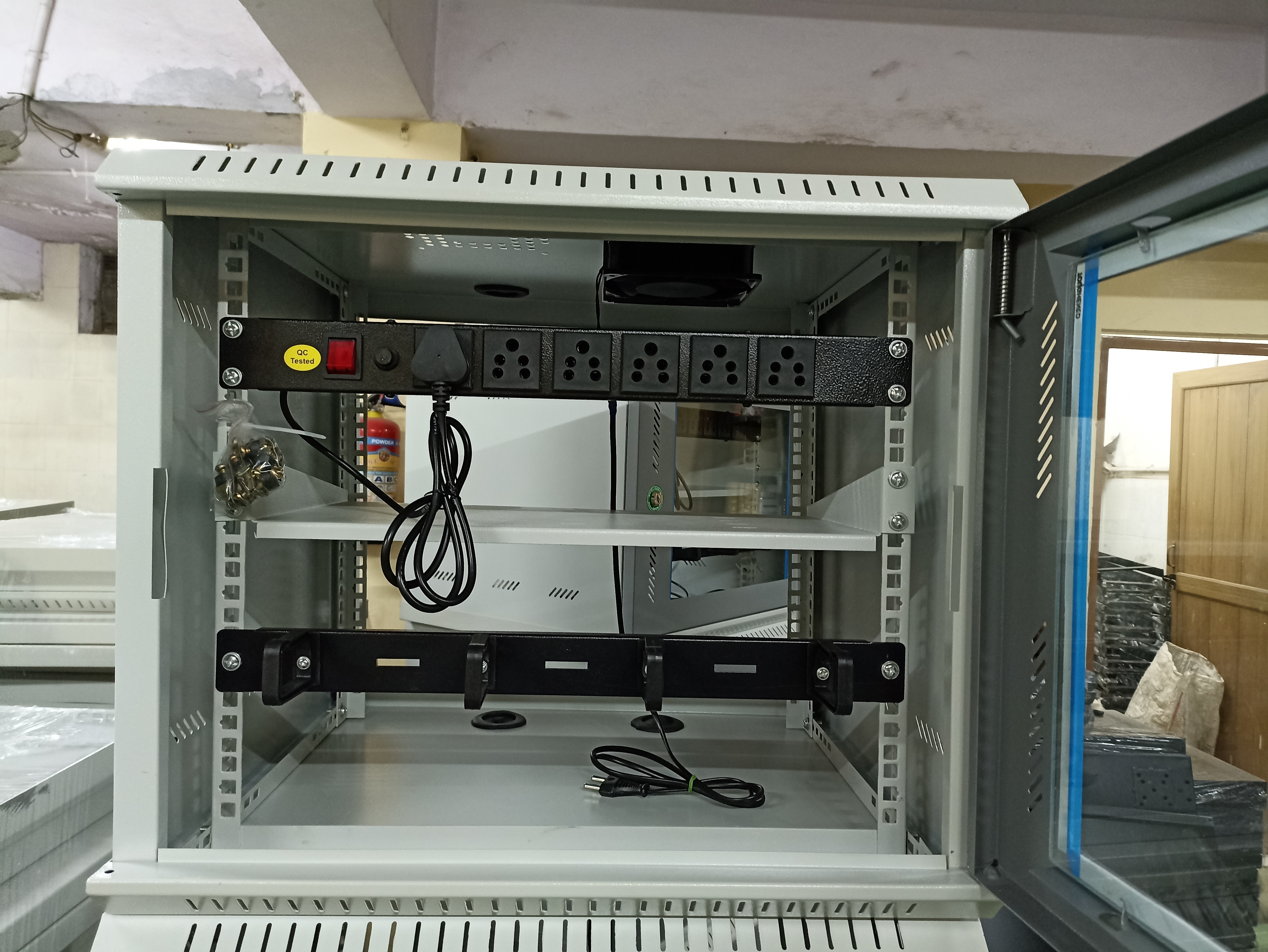 Wall Mount 9u Networking Rack Build By Tarkus - Capacity: 25 Kg/day