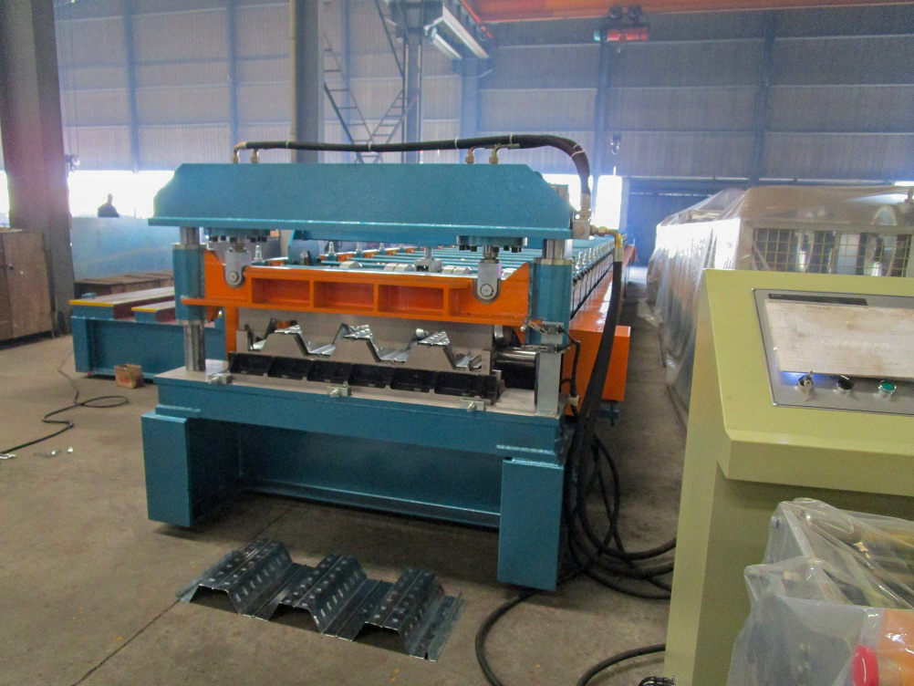 Automatic Floor Metal Decking Panel Roll Forming Machine