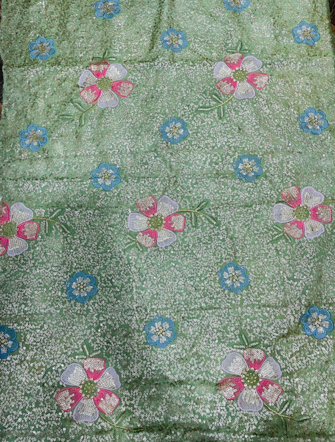 Georgette Sequence Work - Attributes: Shinny