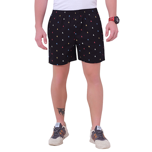 विभिन्न उपलब्ध पुरुषों के लिए ब्लैक-ट्री प्रिंटेड प्रिंटेड शॉर्ट्स