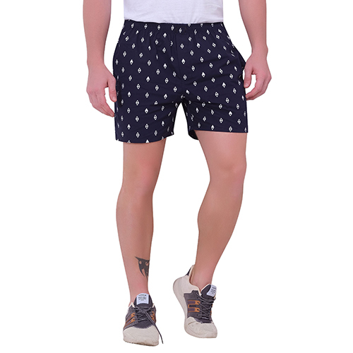 विभिन्न उपलब्ध पुरुषों के नेवी प्रिंटेड शॉर्ट्स