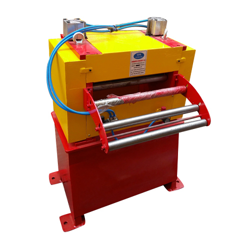 अर्ध स्वचालित एनसी सर्वो रोल फीडर मशीन