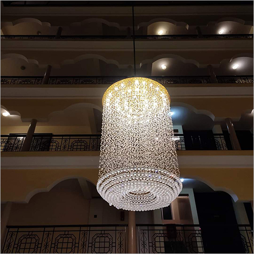 वार्म व्हाइट राउंड रेनड्रॉप क्रिस्टल झूमर