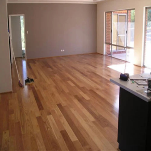 Brown Vinyl Flooring Thickness: 1.5 Millimeter (Mm)